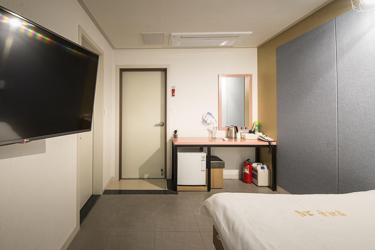 Champion Hotel Чечжу Екстер'єр фото